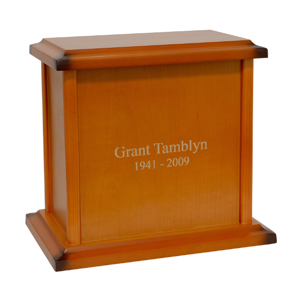 O Grande Maple UGM-006